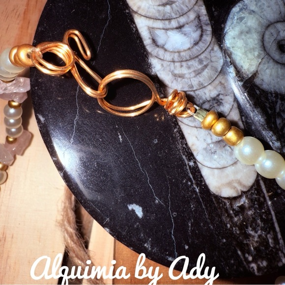 Pearls and pink quartz beaded short necklace - Picture 3 of 4